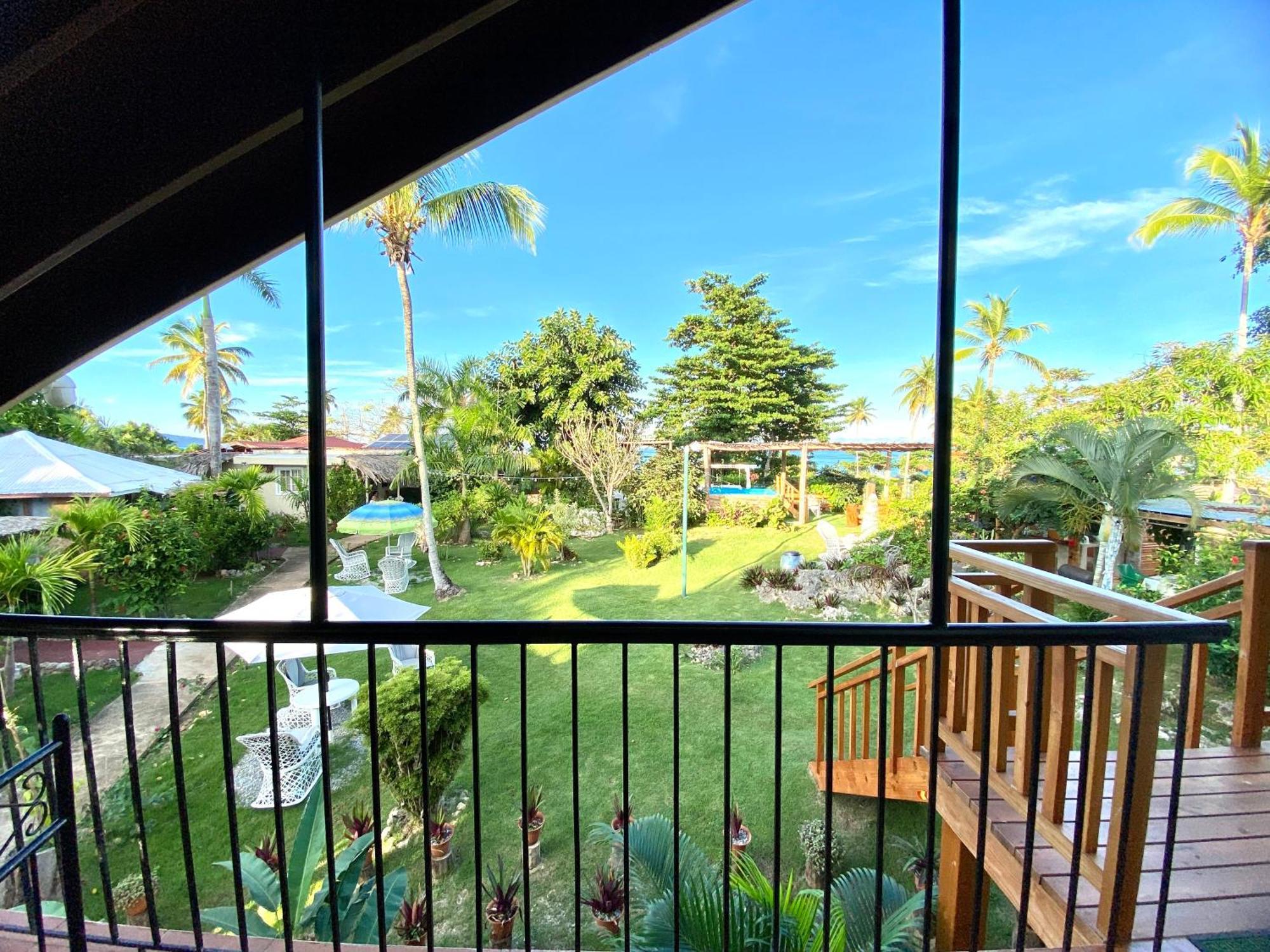 Arena Oceanview Hotel & La Terraza Restaurant 拉斯加勒拉斯 外观 照片