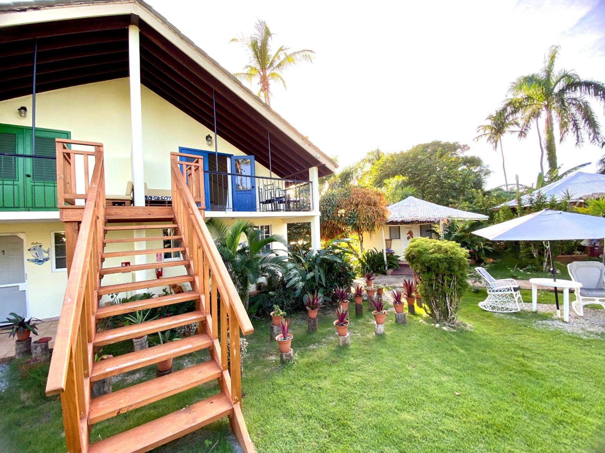 Arena Oceanview Hotel & La Terraza Restaurant 拉斯加勒拉斯 外观 照片